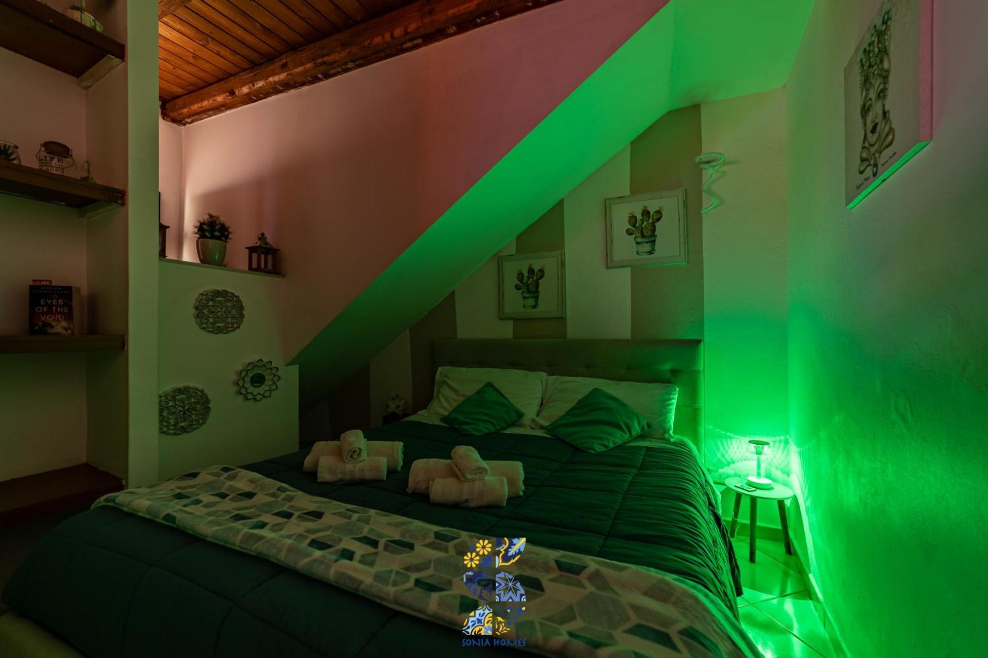 פלרמו La Rocca Apartment Of Ballaro מראה חיצוני תמונה