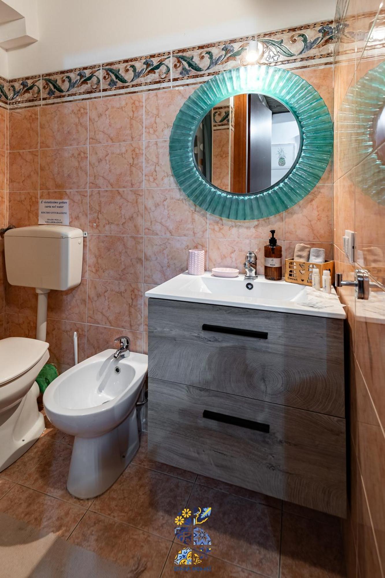 פלרמו La Rocca Apartment Of Ballaro מראה חיצוני תמונה